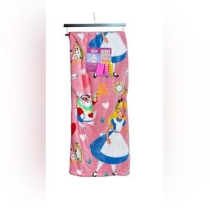 Disney Alice in Wonderland Pink Throw Blanket